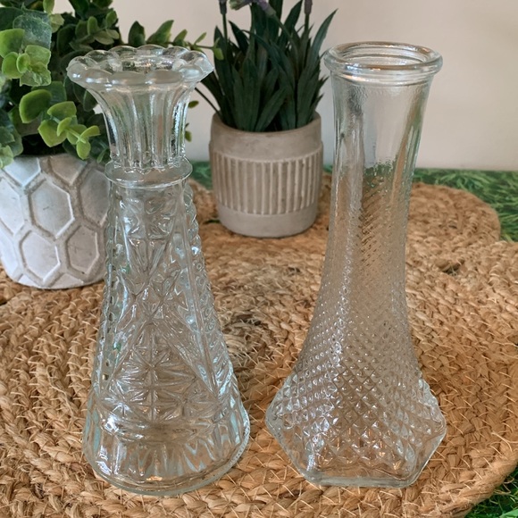 Vintage clear glass bud vase set, EUC - Picture 2 of 11